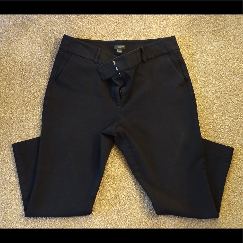 🌟Ann Taylor Black Cropped Ankle Pants 🖤